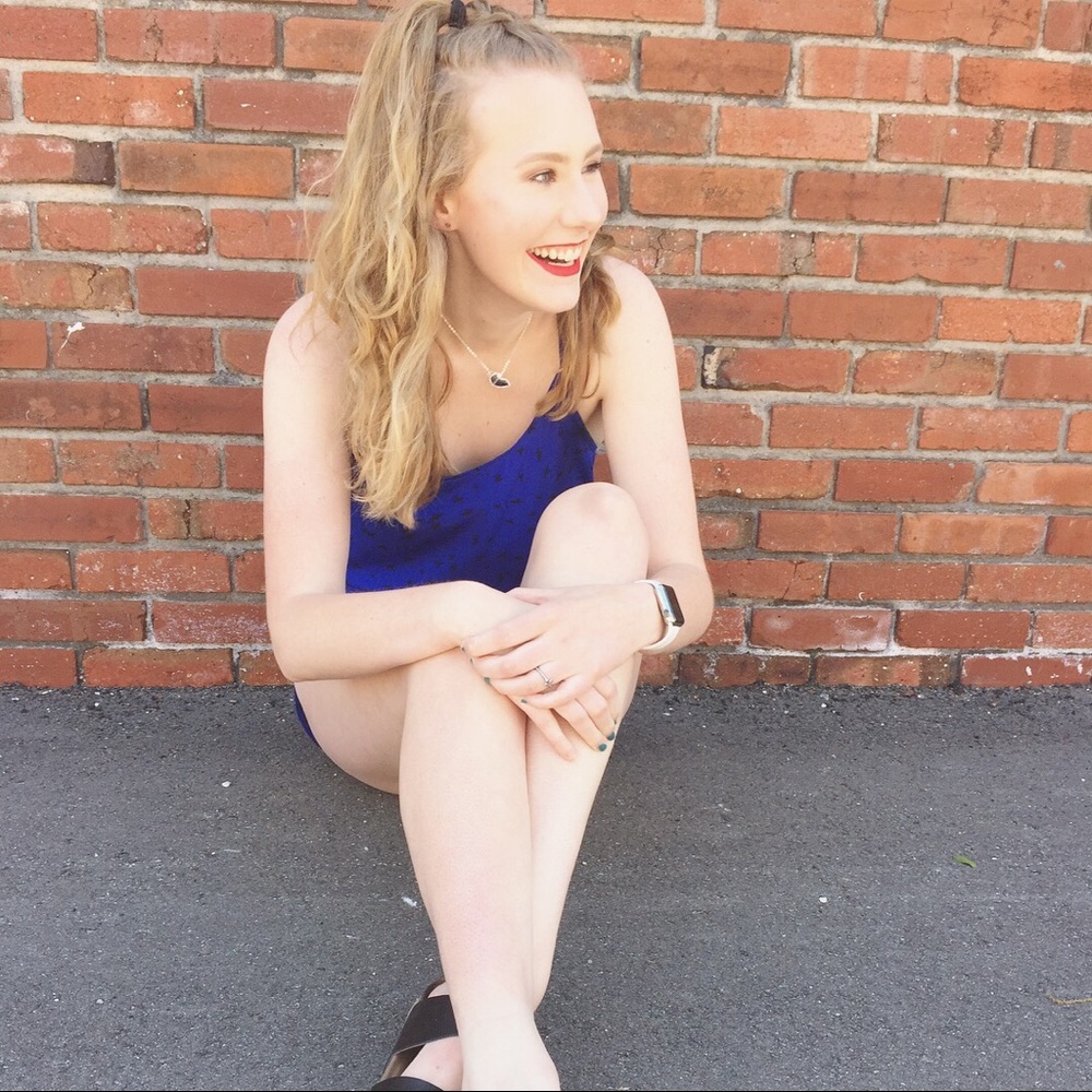 Meet your Posher, Eemma